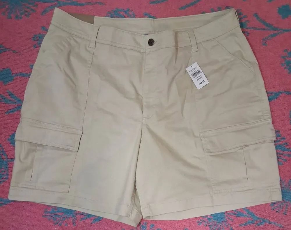 L.L bean womens size 18w cargo shorts khaki tan casual walk cotton